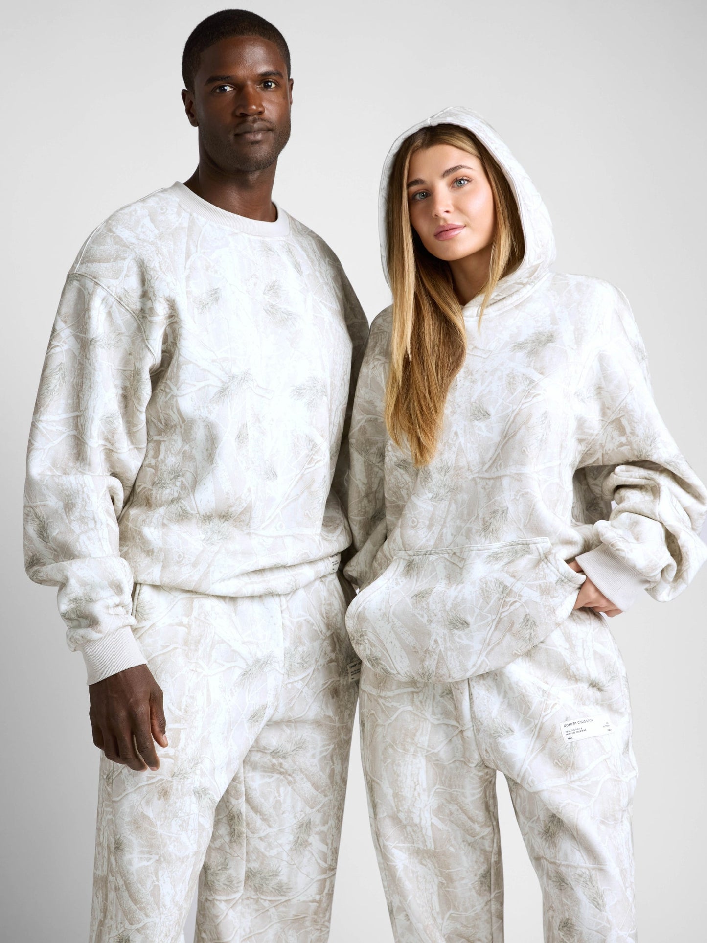 Helles™ – Unisex-huppari- ja housusetti