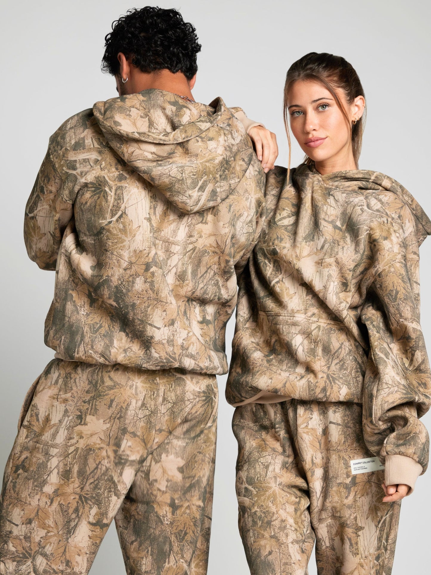Helles™ – Unisex-huppari- ja housusetti