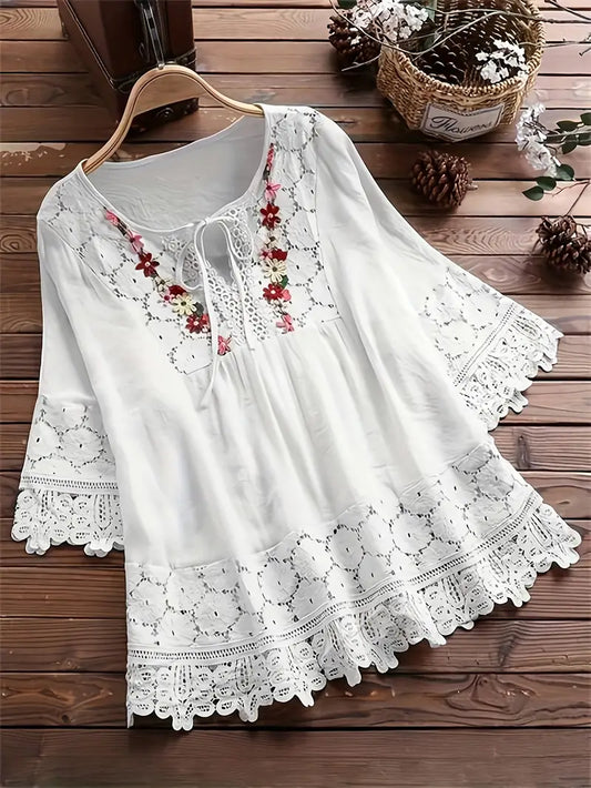 Arden™ – Kirjailtu boho pitsipusero leveillä hihoilla