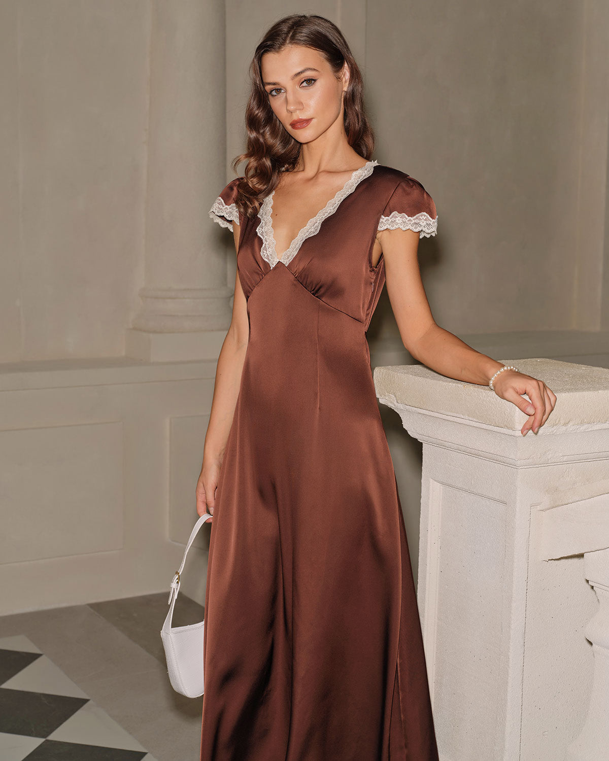 Niina™ - Elegantti maksimekko